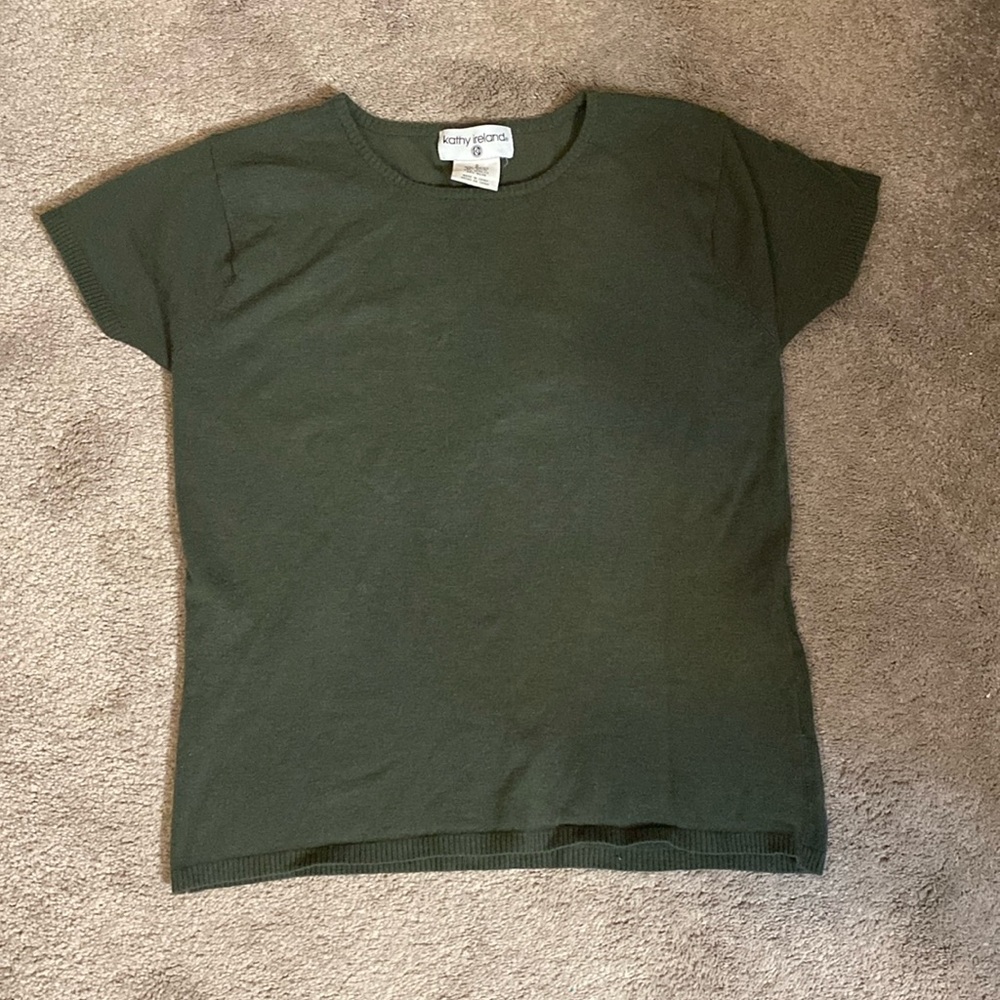 kathy ireland green shirt